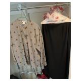 LIZ. CLAIBORNE SZ. 12 BLACK SKIRT, 12 TALBOTS