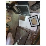PICTURE FRAMES ASSORTED