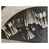 SILVERPLATE FLATWARE