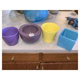 4 COLORFUL PLANTERS