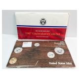 1985, 1987 MINT SET