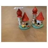 2 MINI WOOD ANGLE HOUSES, 4"