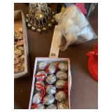 CHRISTMAS MUSICAL WORKING BELL W/ BOX MADE IN