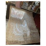 VINTAGE LACE TABLECLOTH 88" X 64" LOOKS NEW