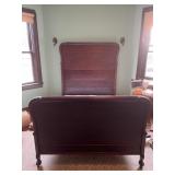 FULL SIZE HEADBOARD, FOOTBOARD AND RAILS, CLAW