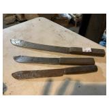 MACHETE CARVING NIGHT