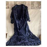 ANTIQUE DRESS BLACK W/ DESIGN LARGE BUTTONS HAS