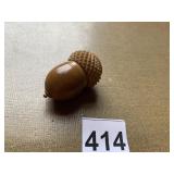 BAKELITE ACORN WITH THIMBLE INSIDE