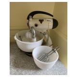 SUNBEAM STAND MIXER AND ACCESSORIES