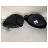 BLACK FELT BERET TYPE HAT WITH BOW AND VEIL,