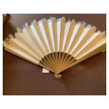 FEATHER FAN VINTAGE
