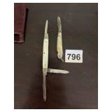 2 MOTHER OF PEARL HANDLED POCKET KNIVES, WH