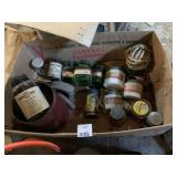 VINTAGE TINS INC. EVEREDY OIL, LIQUID WRENCH,