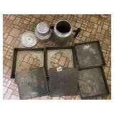 SQUARE PERFECTION CAKE PANS WITH REMOVABLE