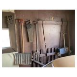 PITCHFORK, SHOVEL, HOE, SPREADER, SHOVEL