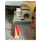 CUBE PROJECTOR W/ BULB