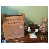 HOLLY BERRY 4 TAPER CANDLE CENTER PIECE AND