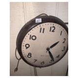 SETH THOMAS ELECTRIC CLOCK WITH METAL FRAME