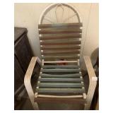 LAWN CHAIR
