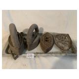 ANTIQUE IRONS, RAVENNA OH THE AC WILLIAMS COMPANY