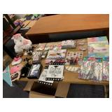 LARGE GROUP OF NEW GRADUATION PARTY SUPPLIES &