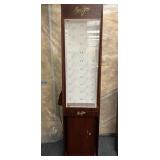 MAUI JIM DISPLAY CASE SWIVEL TOP ON WHEELS LOCKED