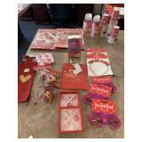 WALL DECORATION, GLASSES, WINE BAGS, LIGHT UP