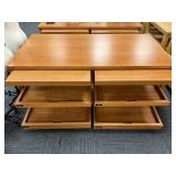 DISPLAY TABLE CHERRY FINISH DOUBLE SIDED TOTAL 4