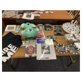 LARGE GROUP OF NEW GRADUATIONS PARTY SUPPLIES AND