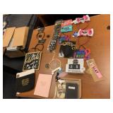 LARGE GROUP OF NEW GRADUATIONS PARTY SUPPLIES AND