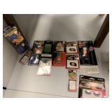 EYELID TATTOO, PRESS ON NAILS, ETC.