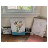 MEMO BOARD, MY FAVORITE PEOPLE CALL ME GRANDMA,