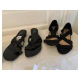 BLACK 2 PAIRS SHOES AND SOFT OLD NAVY XXL SWEATER