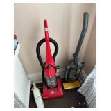 BREEZE VACUUM DIRT DEVIL