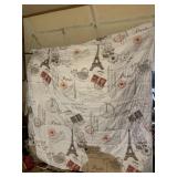 QUEEN COMFORTER REVERSABLE