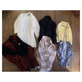 3 X SWEATERS AND TOPS