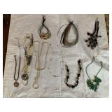 ASSORTED JEWELRY & NECKLACES