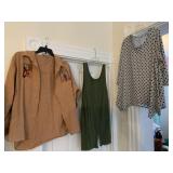 22 W CHARTER CLUB PANTS, 2 & 3 X TOPS