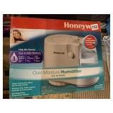 HUMIDIFIER IN BOX