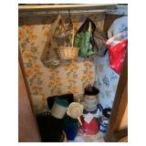 CONTENTS FULL OF FOOD STORAGE KITCHEN ITEMS ETC.