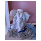 LIGHT UP ANGLES, SNOWFLAKES