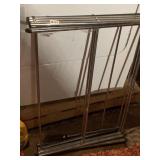 FOLDING CLOTHING RACK