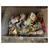 TOTE W/ EASTER BUNNIES ETC.