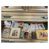 PICTURE FRAMES, CARDS