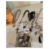 RELIGIOUS MEDALS AND CROSSES