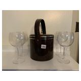 ICE BUCKET AND GLASSES