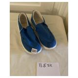 NEW 11.5 BLUE VIONIC SHOES LIGHT WEAR