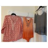 3 X TOPS INCL. OFF THE SHOULDER