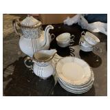 FINE SEYEI JAPAN CHINA SET TEAPOT W/ CREAMER
