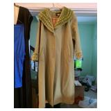 KOMITOR 24W GREEN COAT